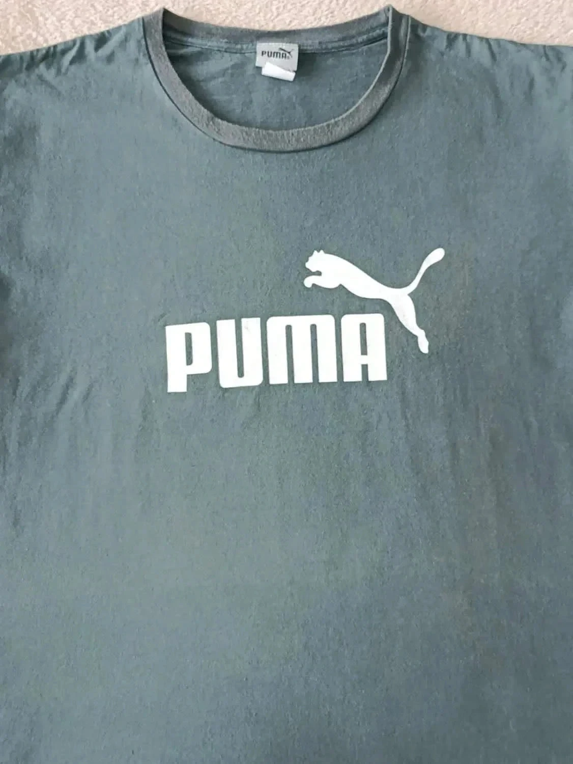 Camiseta Puma verde com Logo branco Tamanho XL – photo 4